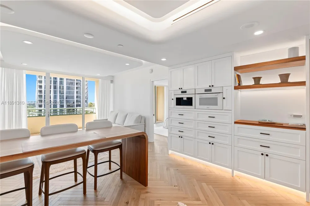 3350 SW 27th Ave #1503 Coconut Grove, FL 33133