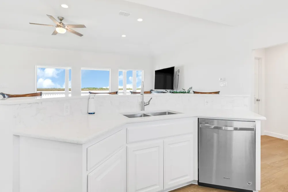 747 Waypoint Drive Palacios, TX 77465