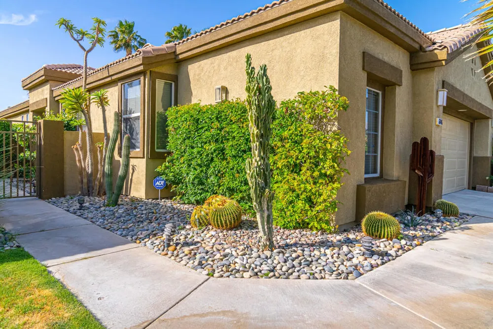 67645 Cielo Court Cathedral City, CA 92234