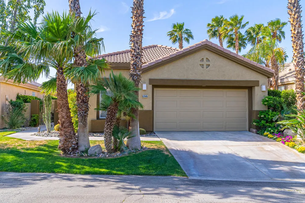 67645 Cielo Court Cathedral City, CA 92234