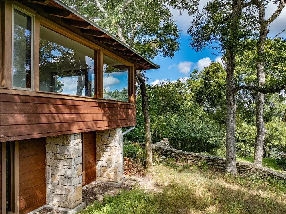 206 Rolling Hill Drive La Grange, TX 78945