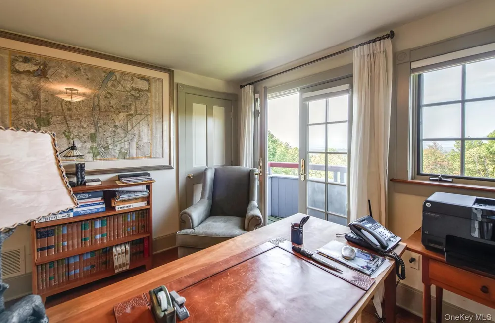 926 Turkey Hill Road Red Hook, NY 12571