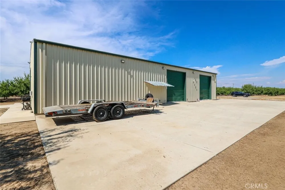 10391 Gillette Road Le Grand, CA 95333