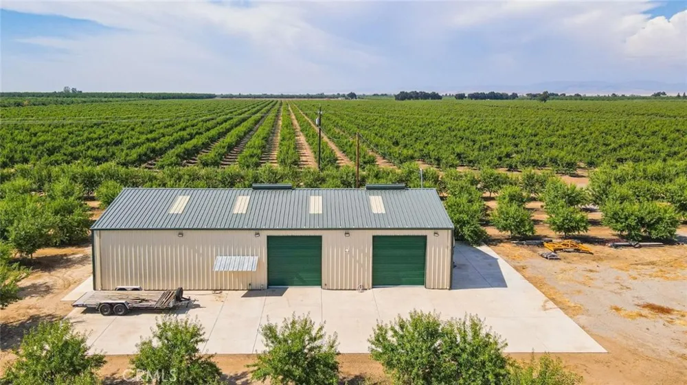 10391 Gillette Road Le Grand, CA 95333