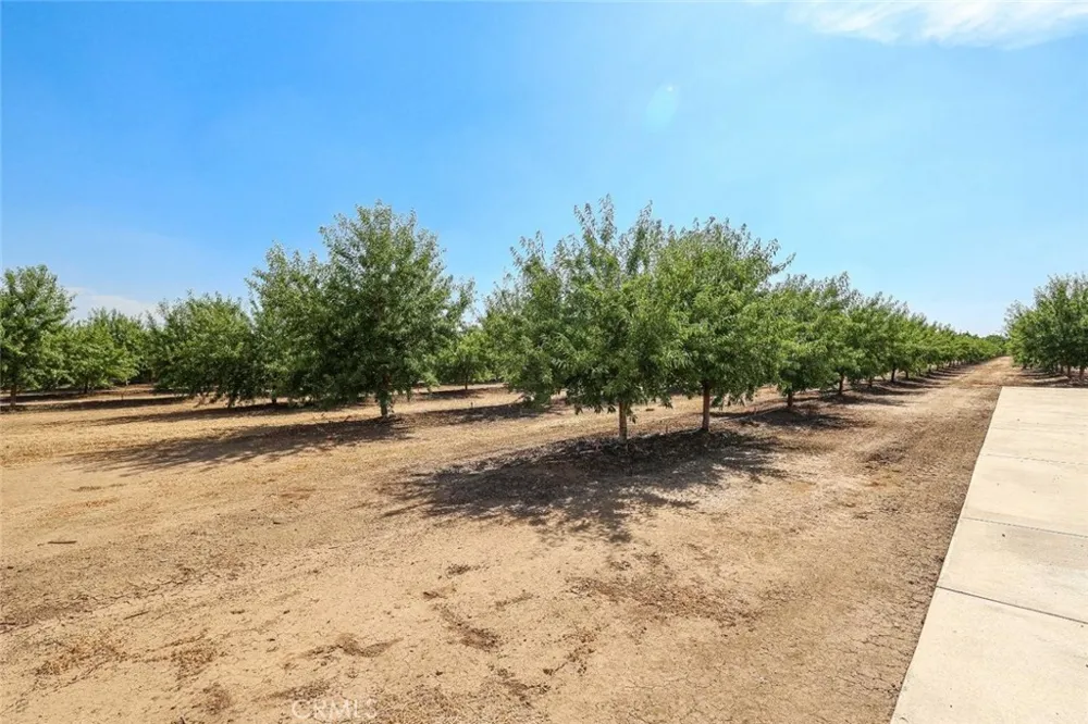 10391 Gillette Road Le Grand, CA 95333