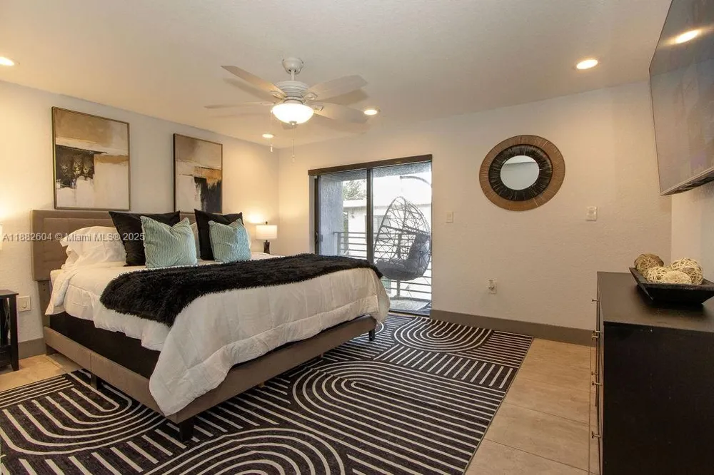 2061 Washington Ave #4 Opa-Locka, FL 33054