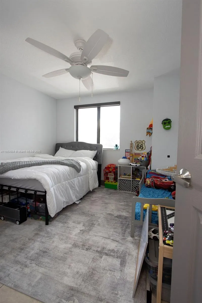 2061 Washington Ave #4 Opa-Locka, FL 33054