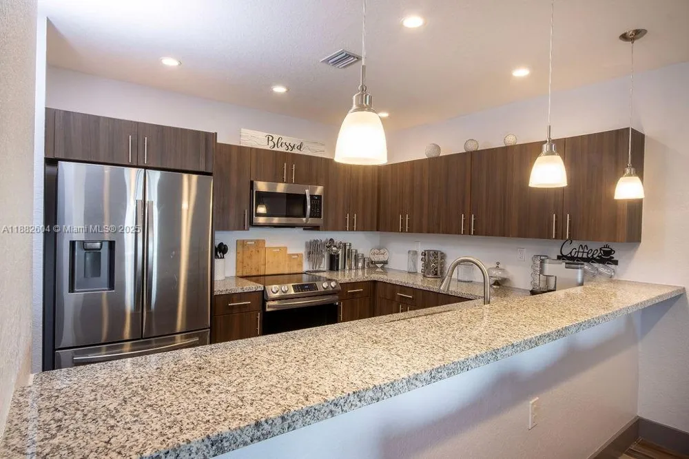 2061 Washington Ave #4 Opa-Locka, FL 33054