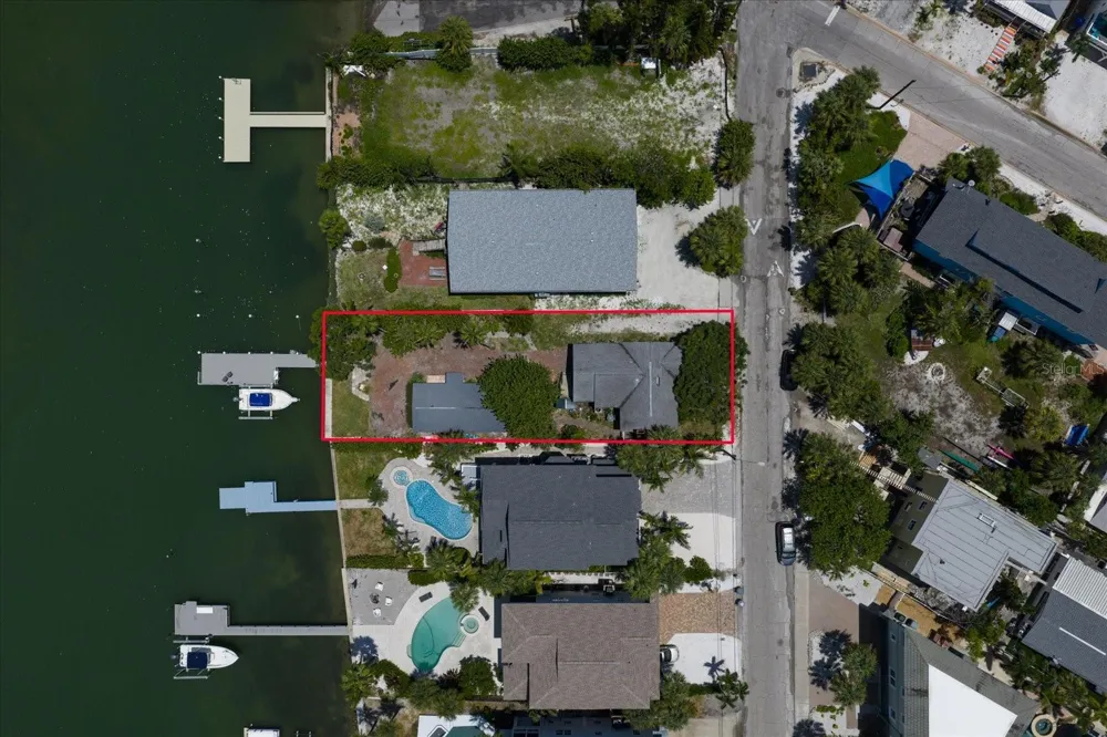 8405 BAYSHORE DRIVE Treasure Island, FL 33706