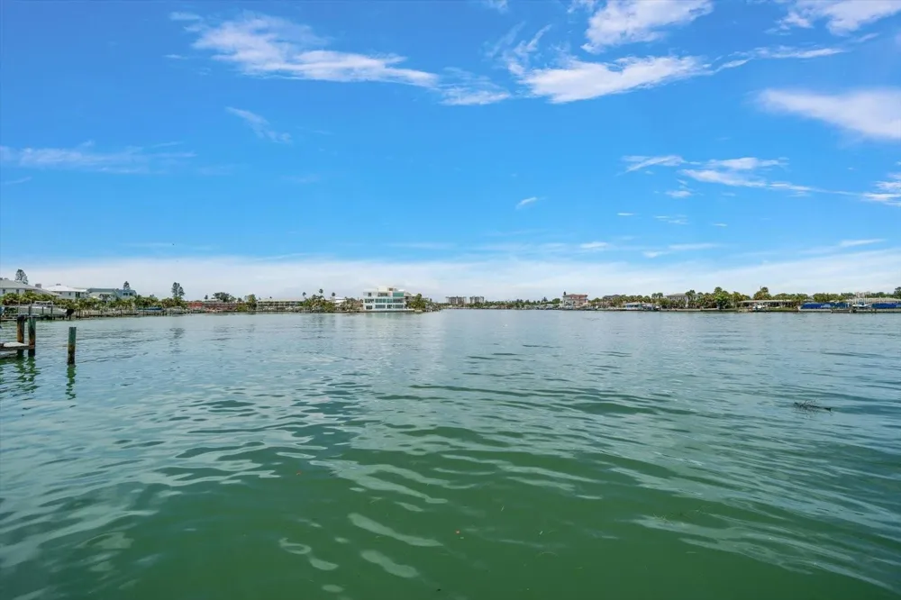 8405 BAYSHORE DRIVE Treasure Island, FL 33706