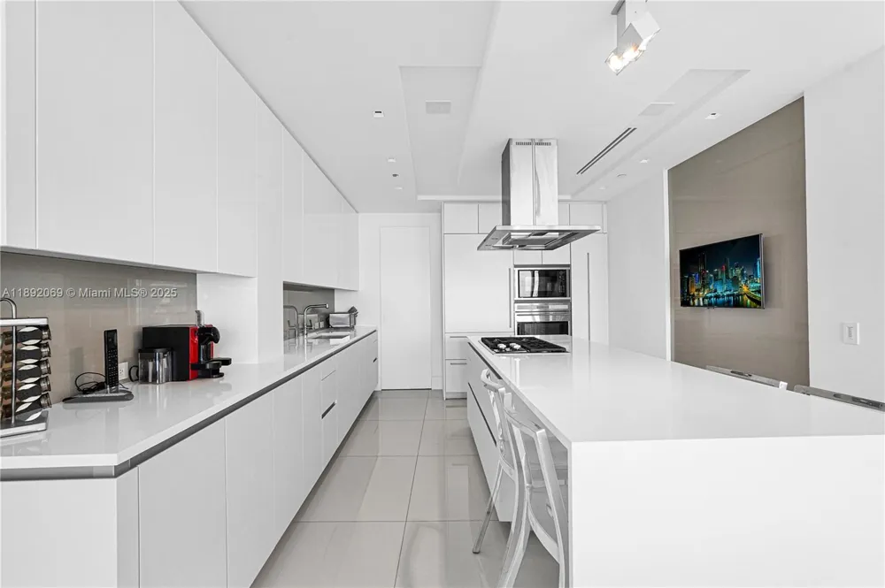 9701 Collins Ave #2103S Bal Harbour, FL 33154