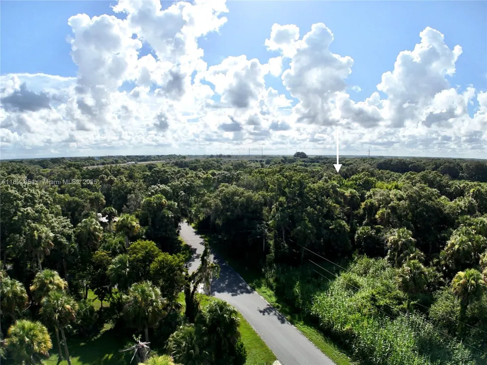 15306 SW Palm Oak Ave Indian Town, FL 34956