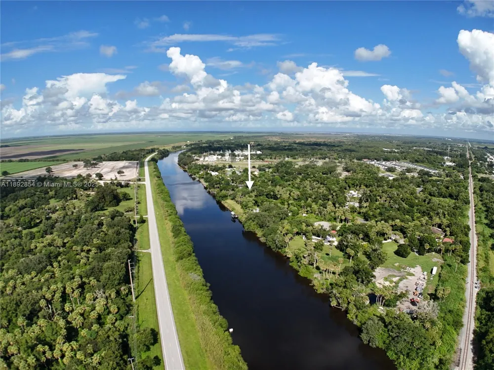 15306 SW Palm Oak Ave Indian Town, FL 34956