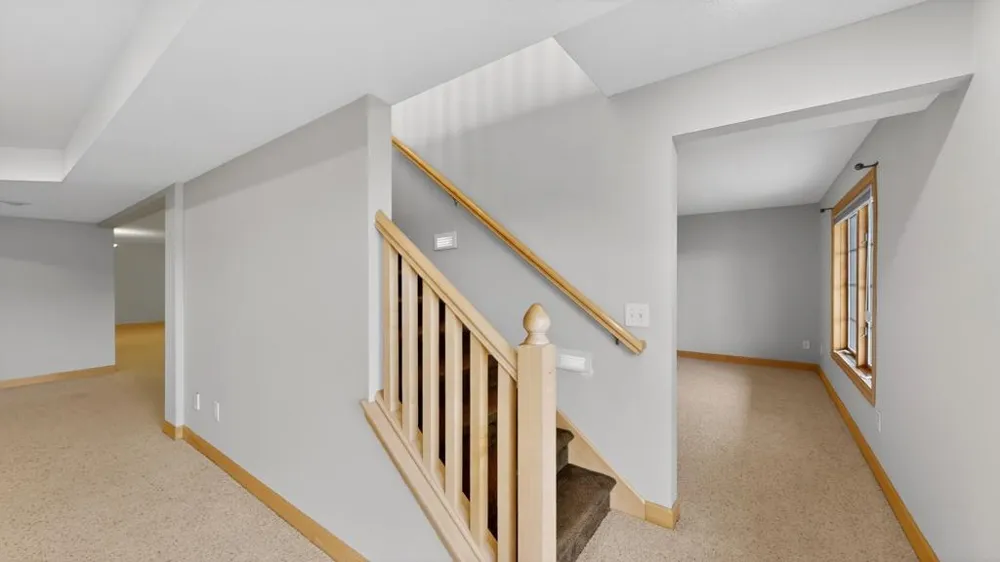 727 Hidden Meadow Lane Lake City, MN 55041