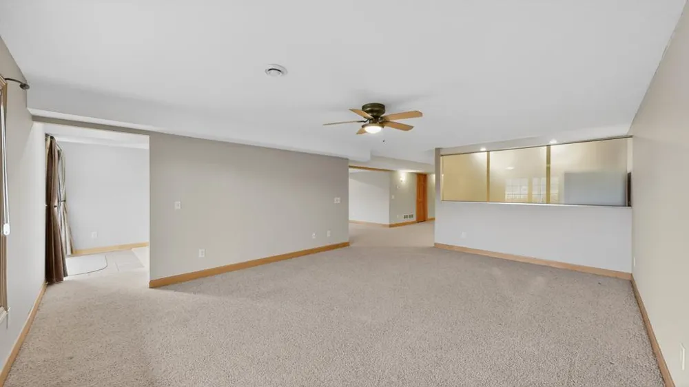 727 Hidden Meadow Lane Lake City, MN 55041