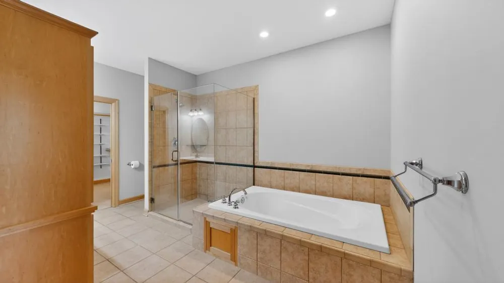 727 Hidden Meadow Lane Lake City, MN 55041