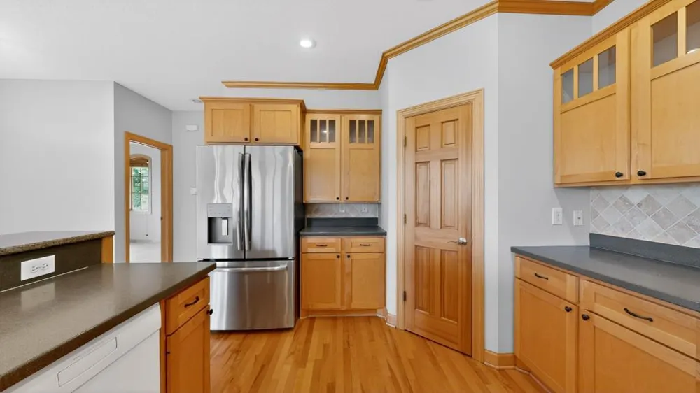 727 Hidden Meadow Lane Lake City, MN 55041