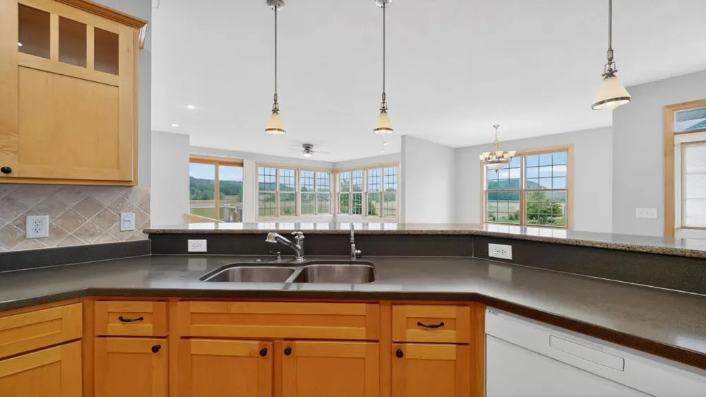 727 Hidden Meadow Lane Lake City, MN 55041