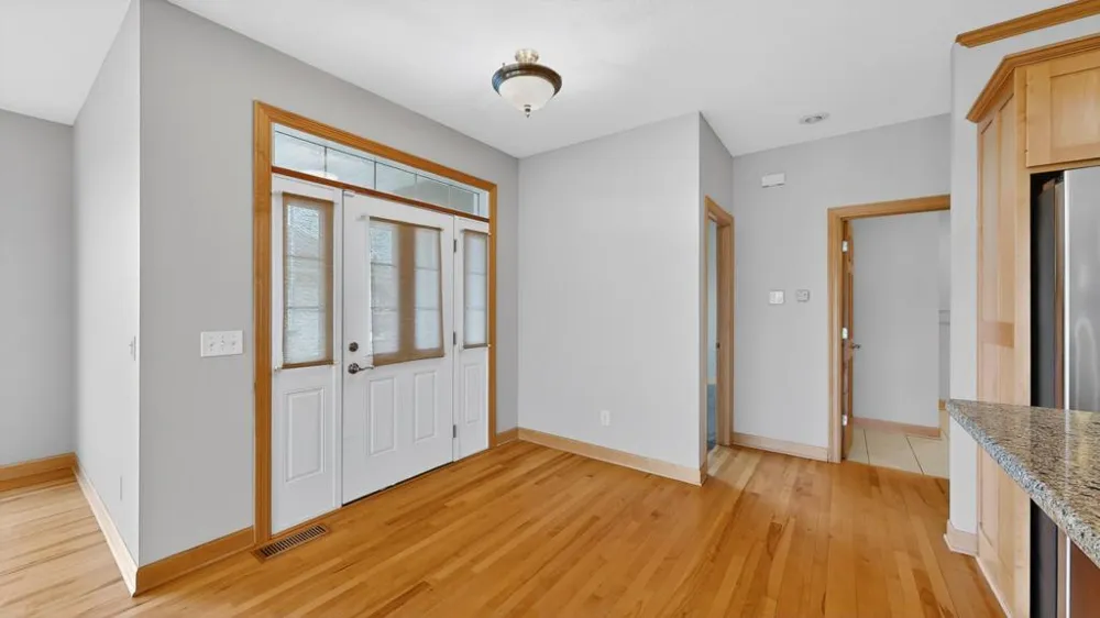 727 Hidden Meadow Lane Lake City, MN 55041