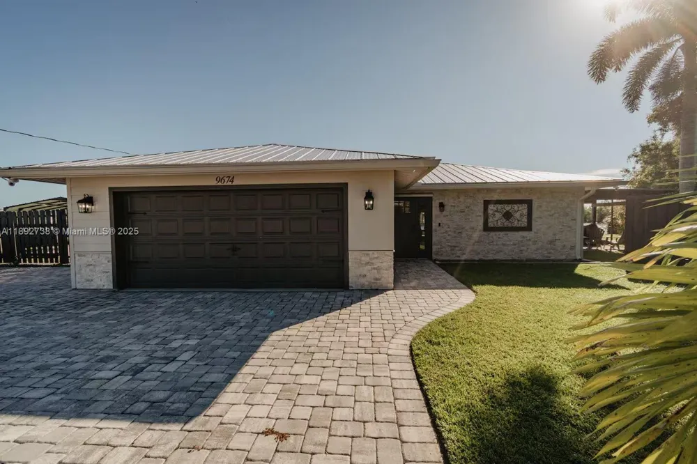 9675 SW Anchor Dr #9674 Other City - In The State Of Florida, FL 34269