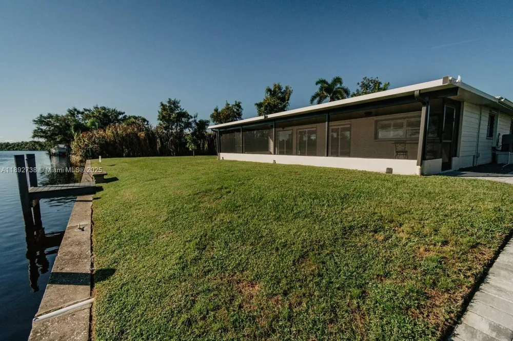 9675 SW Anchor Dr #9674 Other City - In The State Of Florida, FL 34269