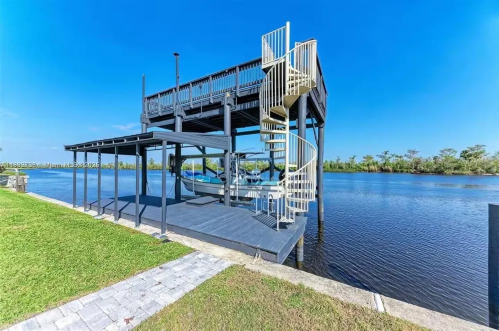 9675 SW Anchor Dr #9674 Other City - In The State Of Florida, FL 34269