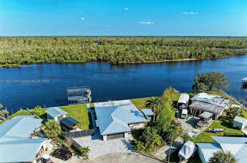 9675 SW Anchor Dr #9674 Other City - In The State Of Florida, FL 34269