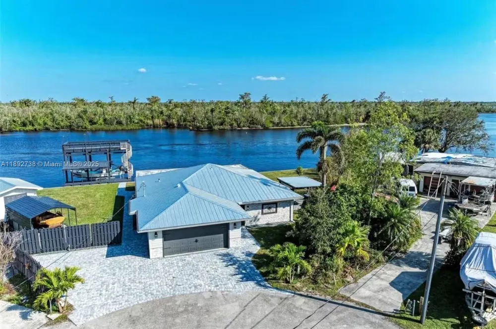 9675 SW Anchor Dr #9674 Other City - In The State Of Florida, FL 34269