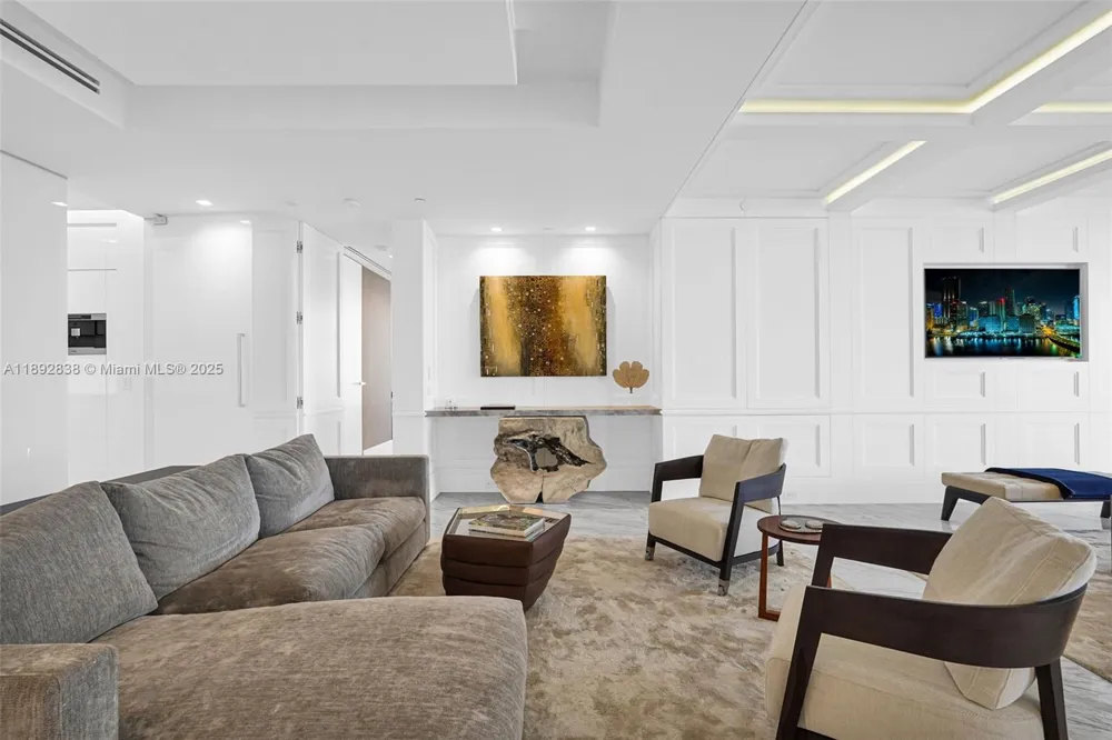 9701 Collins Ave #2104S Bal Harbour, FL 33154