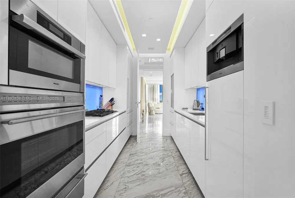 9701 Collins Ave #2104S Bal Harbour, FL 33154