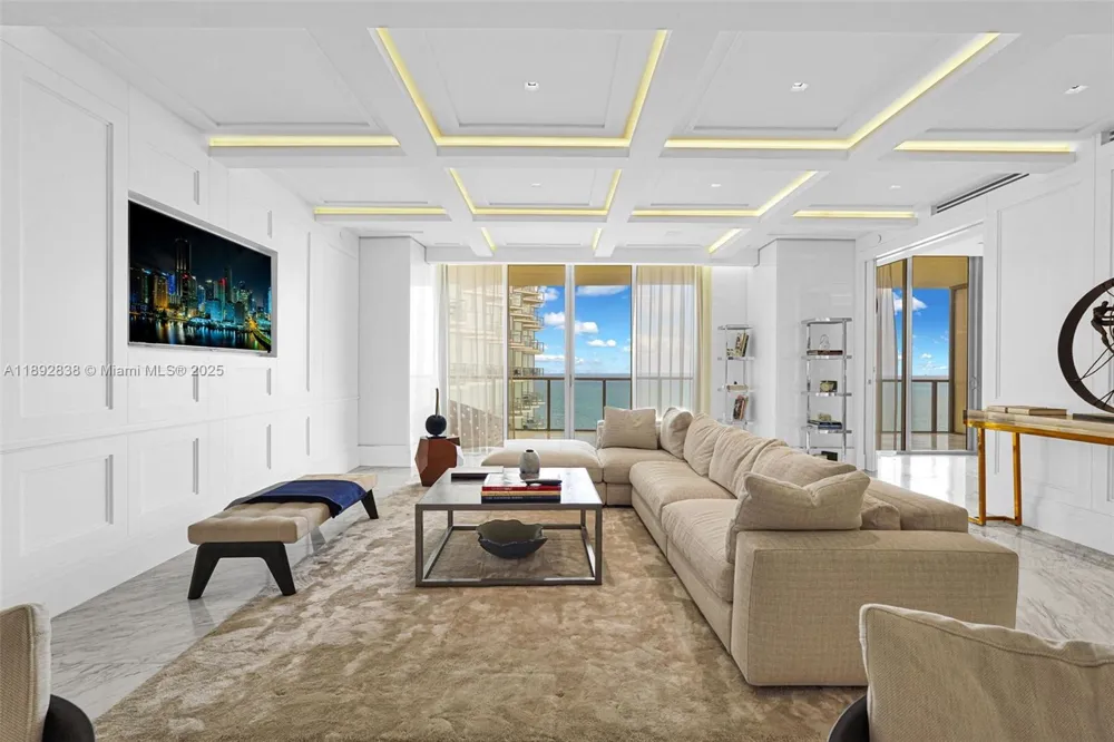 9701 Collins Ave #2104S Bal Harbour, FL 33154