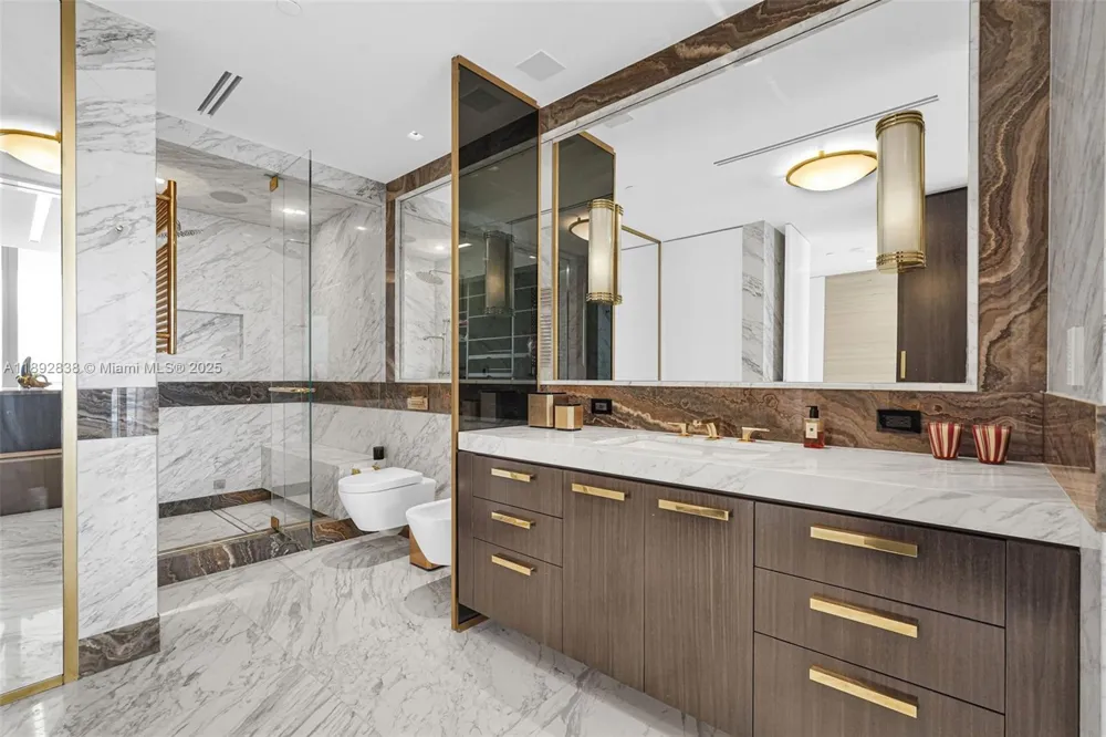 9701 Collins Ave #2104S Bal Harbour, FL 33154
