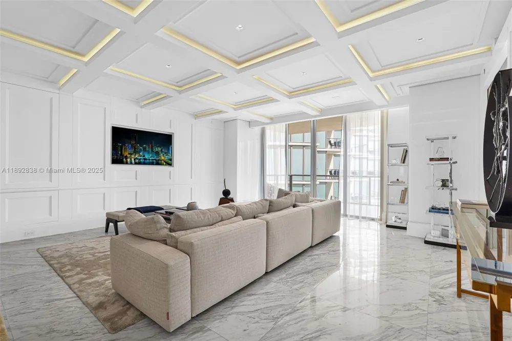 9701 Collins Ave #2104S Bal Harbour, FL 33154