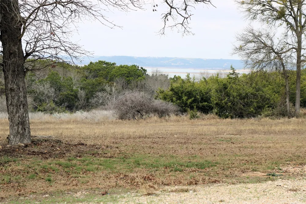 8520 Brewer Lane Salado, TX 76571