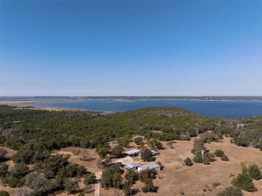 8520 Brewer Lane Salado, TX 76571