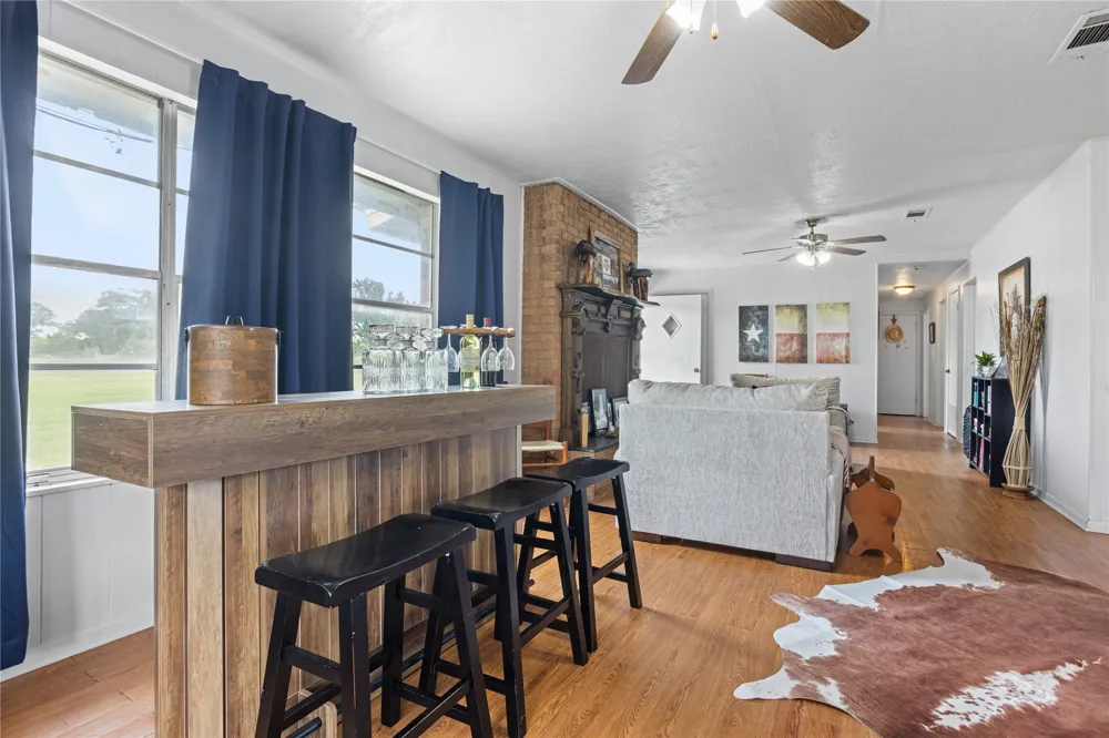 8520 Brewer Lane Salado, TX 76571