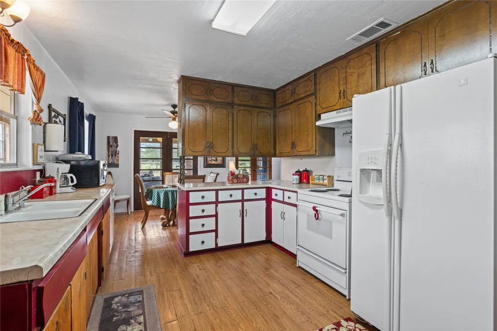 8520 Brewer Lane Salado, TX 76571