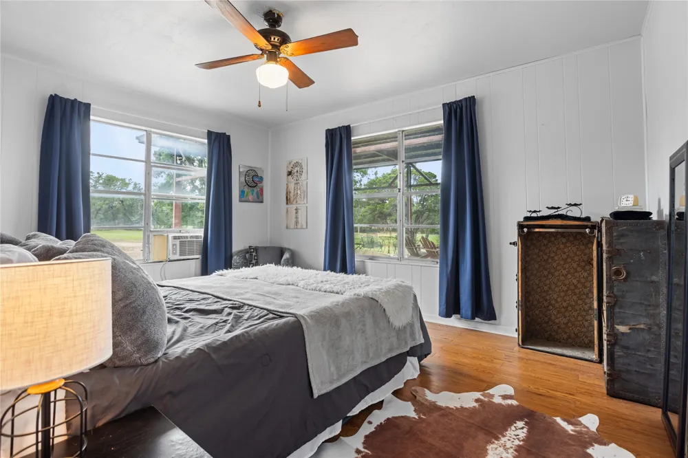 8520 Brewer Lane Salado, TX 76571