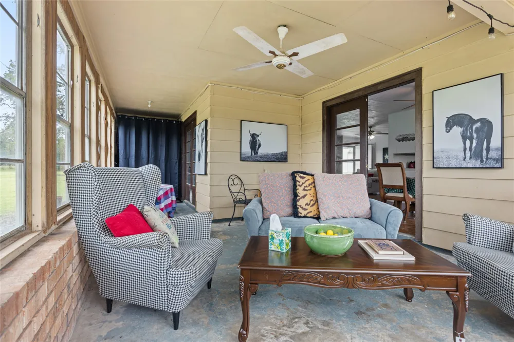 8520 Brewer Lane Salado, TX 76571