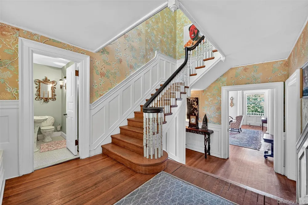 74 Tower Hill Loop E Tuxedo Park, NY 10987