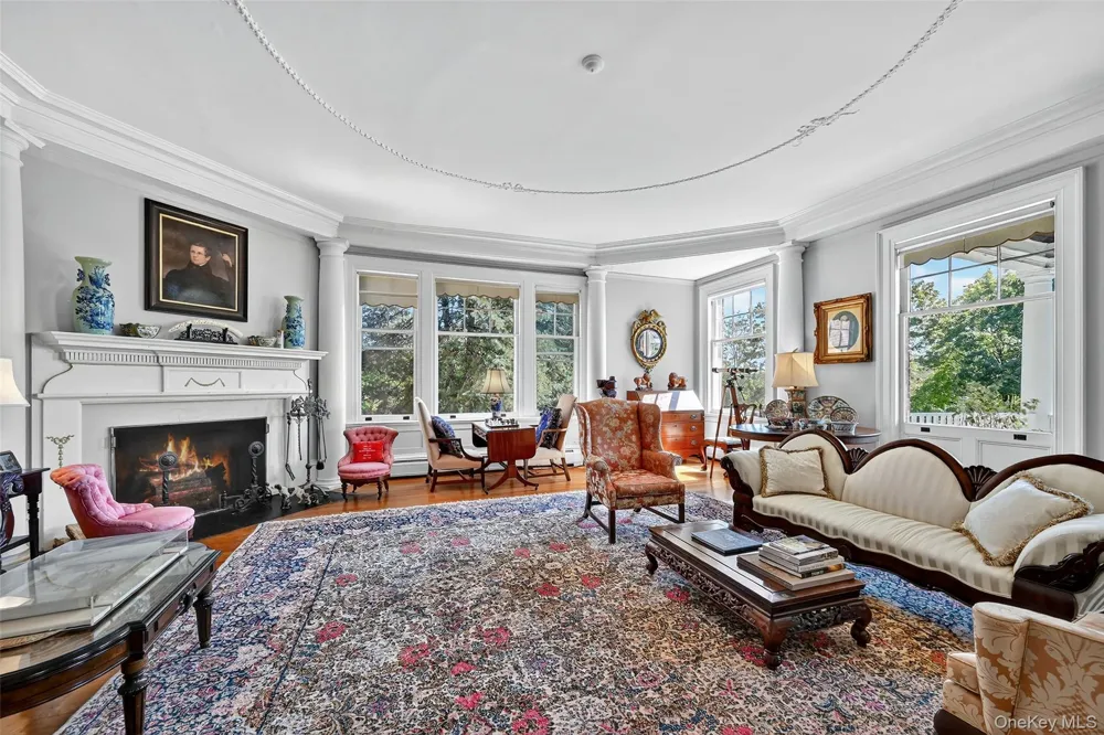 74 Tower Hill Loop E Tuxedo Park, NY 10987