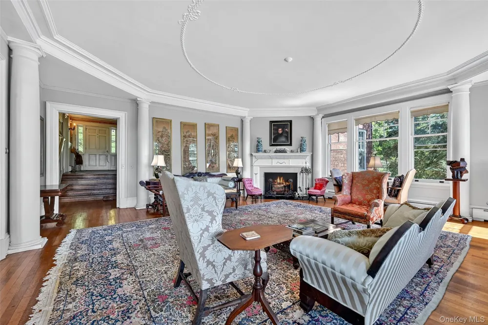 74 Tower Hill Loop E Tuxedo Park, NY 10987
