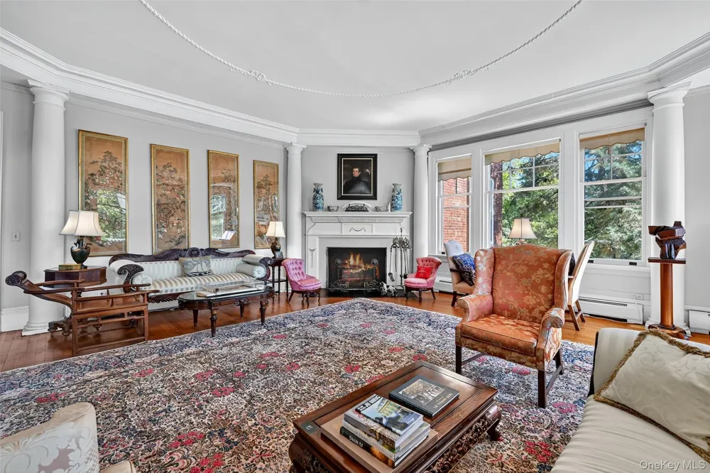 74 Tower Hill Loop E Tuxedo Park, NY 10987