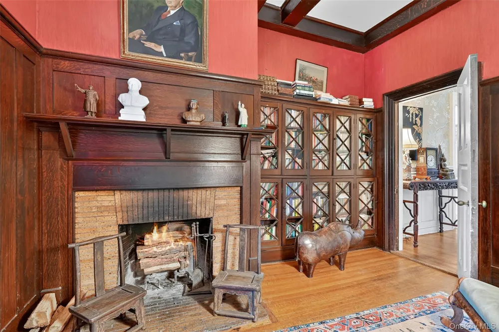 74 Tower Hill Loop E Tuxedo Park, NY 10987