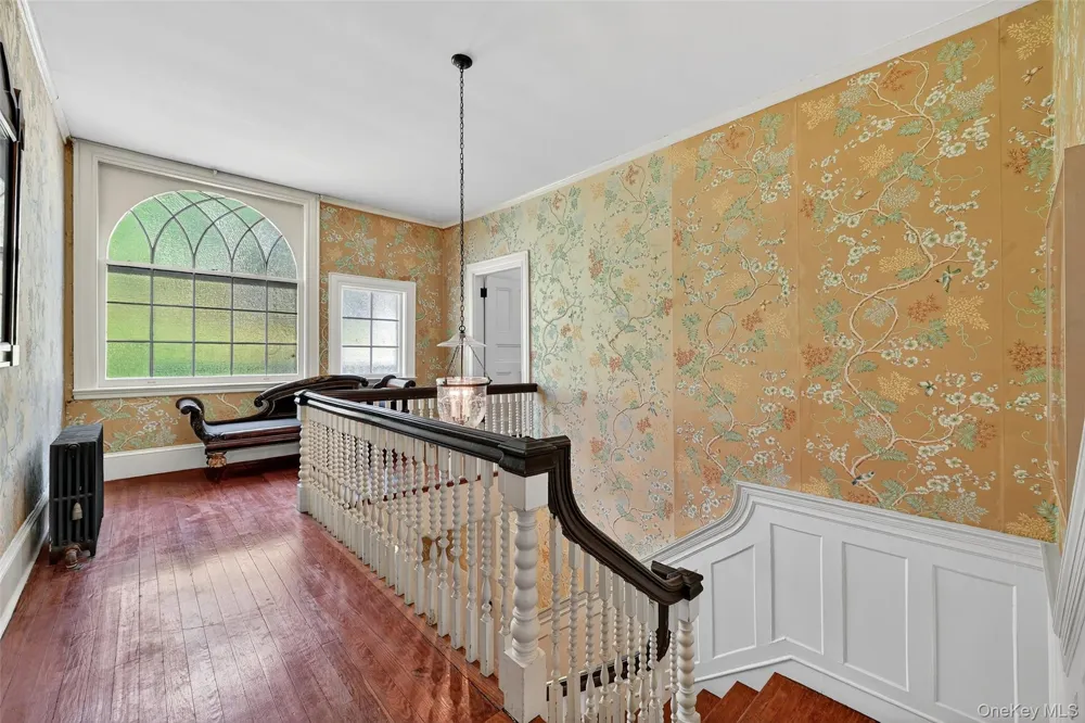74 Tower Hill Loop E Tuxedo Park, NY 10987