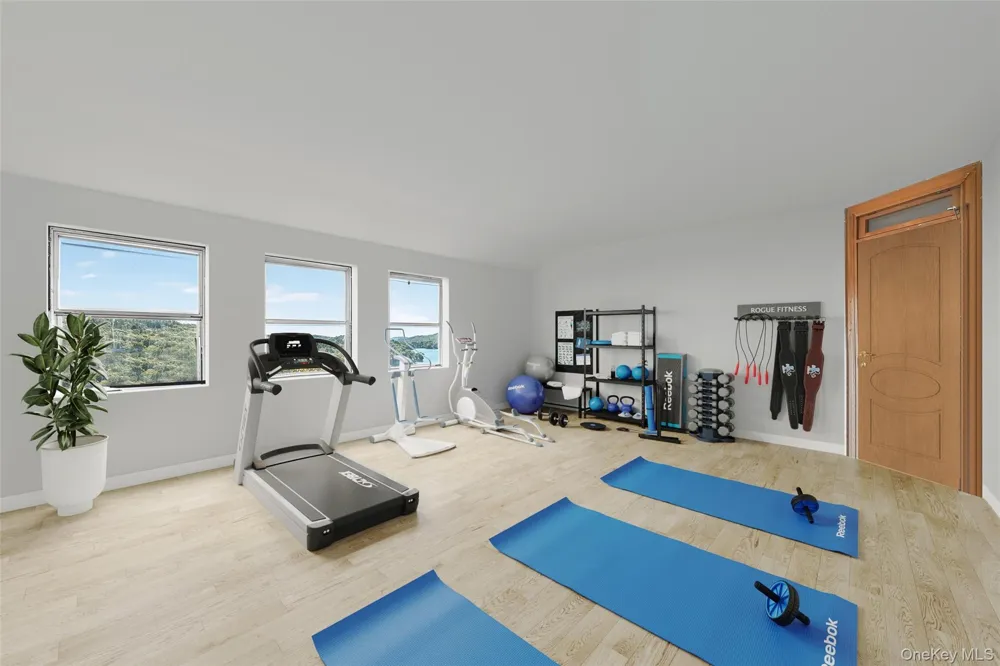 74 Tower Hill Loop E Tuxedo Park, NY 10987