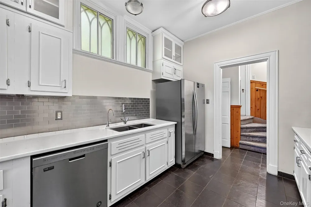 74 Tower Hill Loop E Tuxedo Park, NY 10987