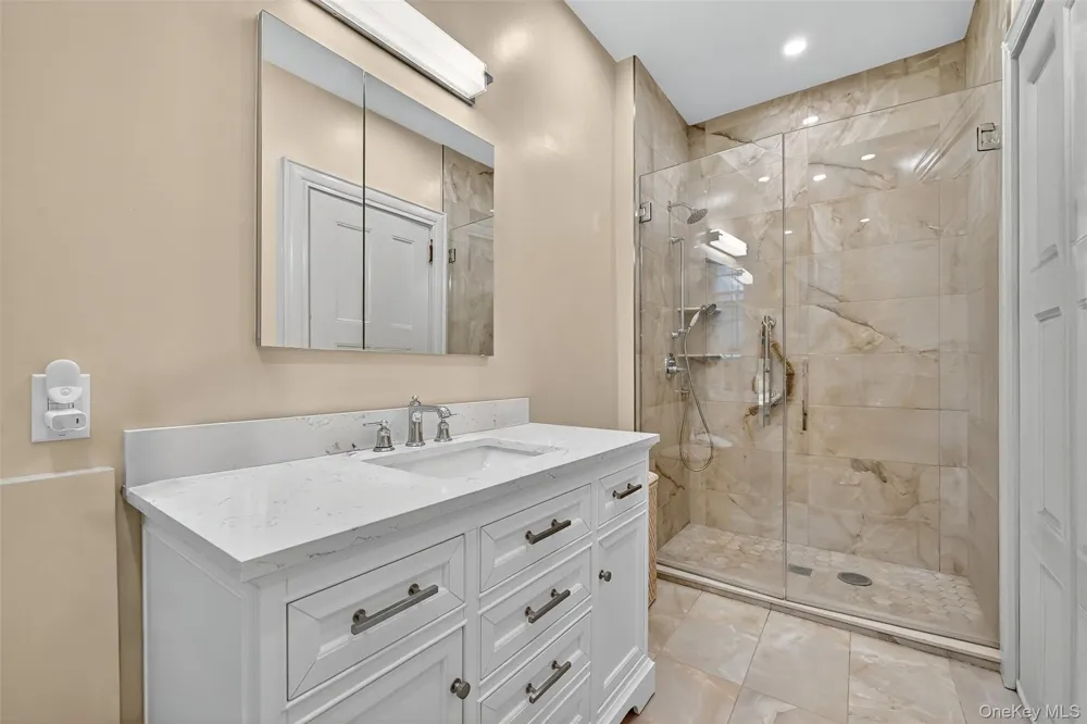 74 Tower Hill Loop E Tuxedo Park, NY 10987