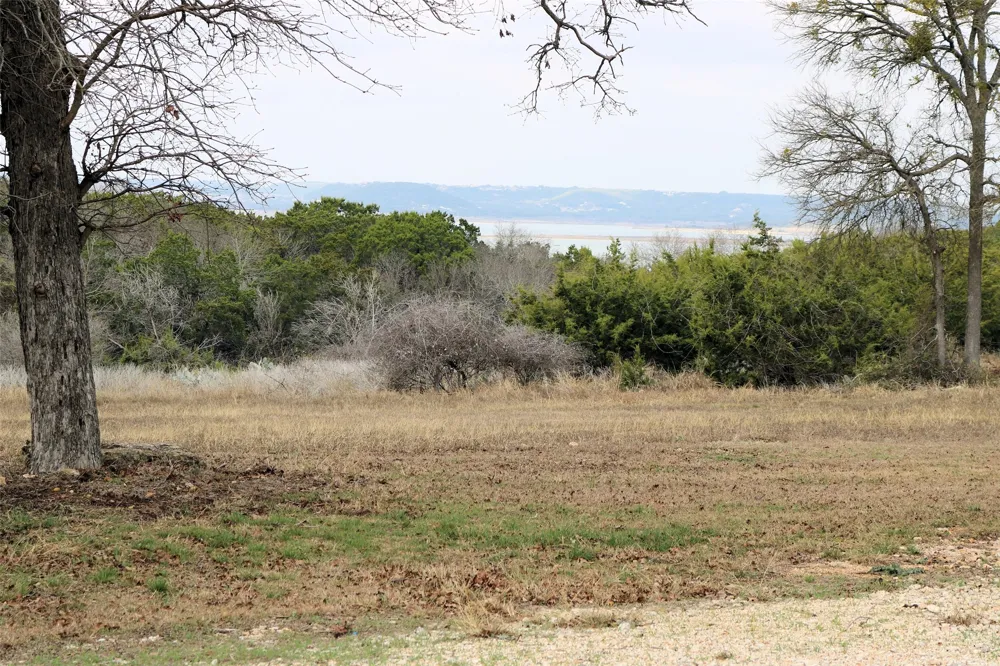 8520 Brewer Lane Salado, TX 76571