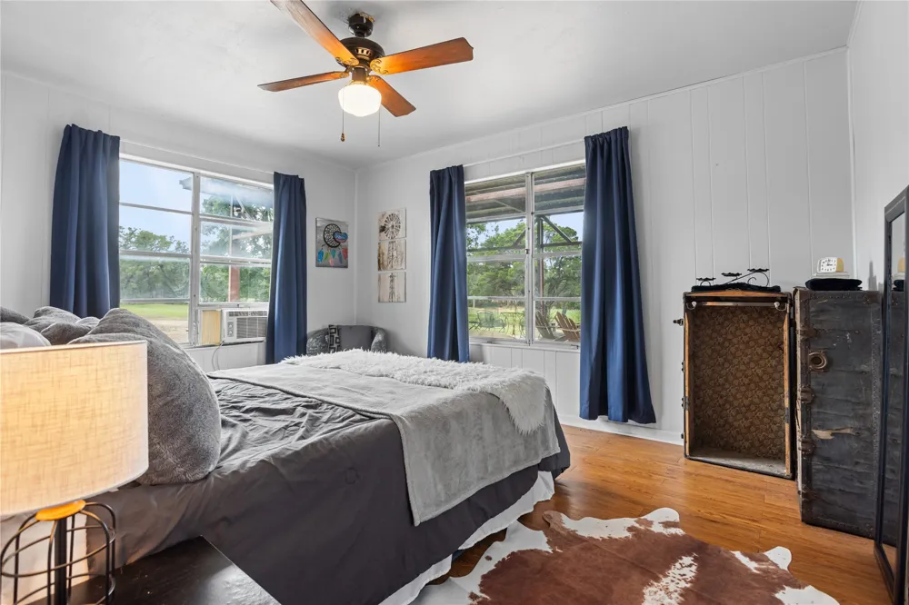 8520 Brewer Lane Salado, TX 76571